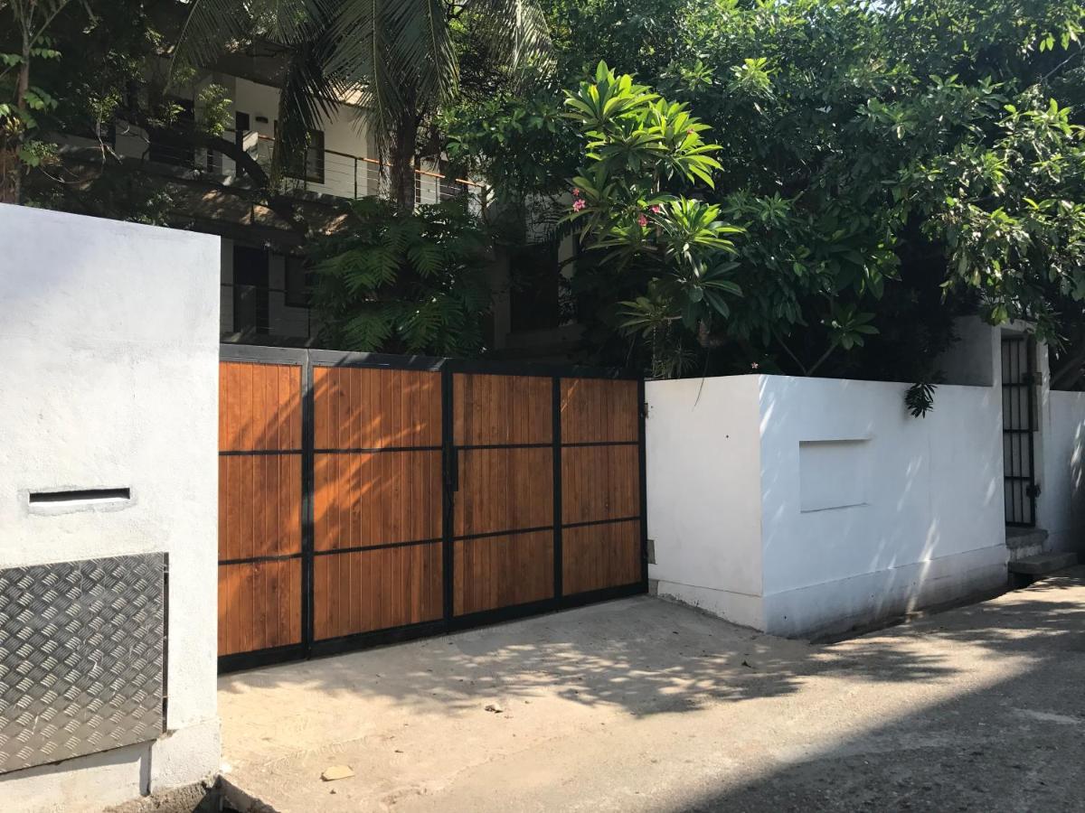 Sayura House Otel Kolombo Dış mekan fotoğraf