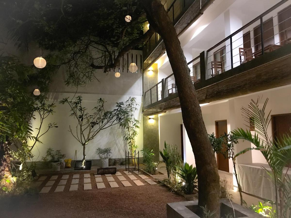 Sayura House Otel Kolombo Dış mekan fotoğraf