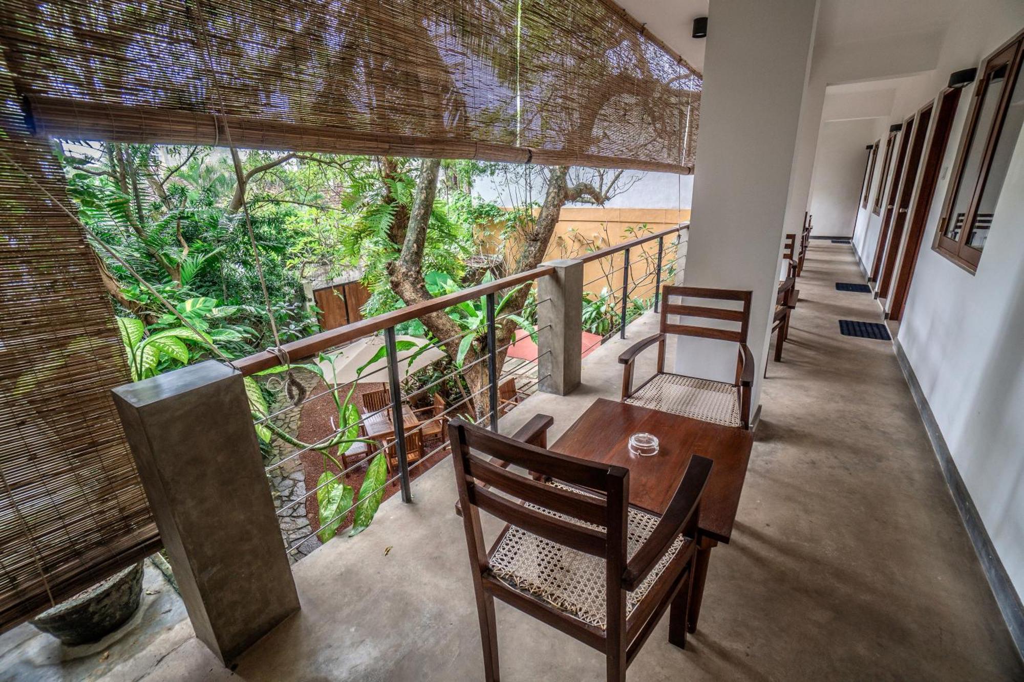 Sayura House Otel Kolombo Dış mekan fotoğraf
