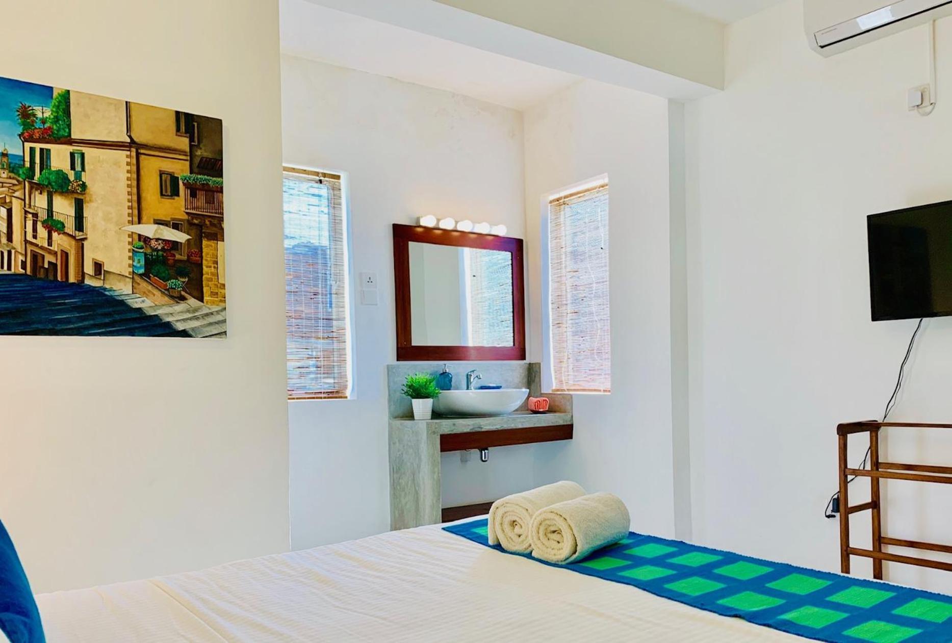 Sayura House Otel Kolombo Dış mekan fotoğraf